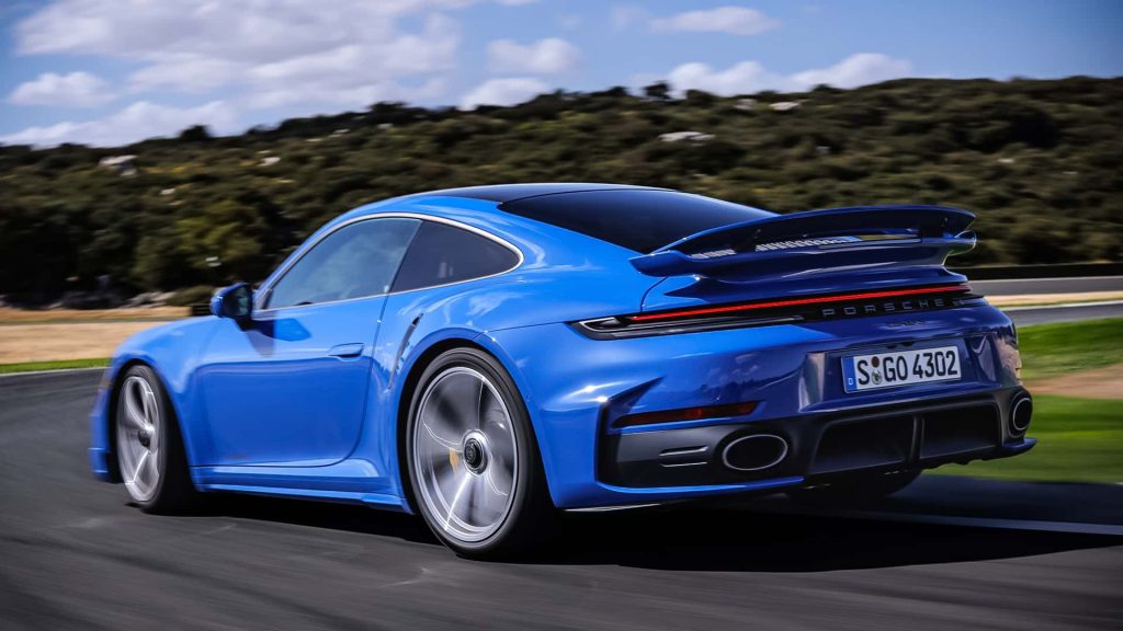 Porsche confirma 911 jamais será totalmente elétrico — por que isso é uma boa notícia